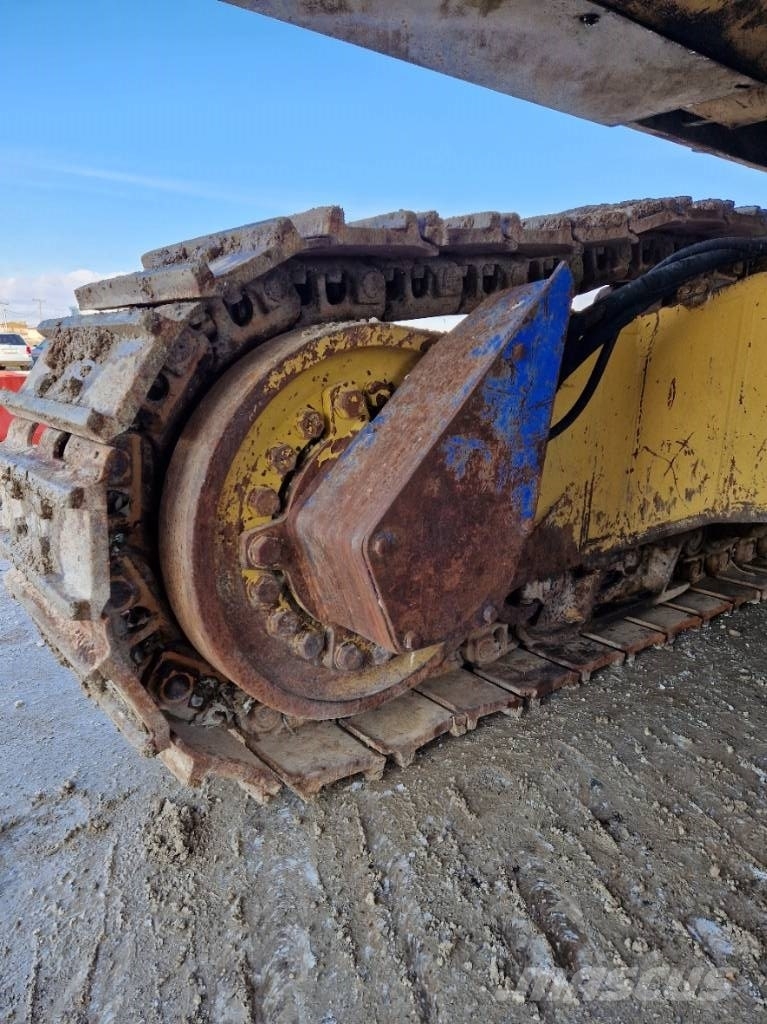 Demag H65 Rupsgraafmachines