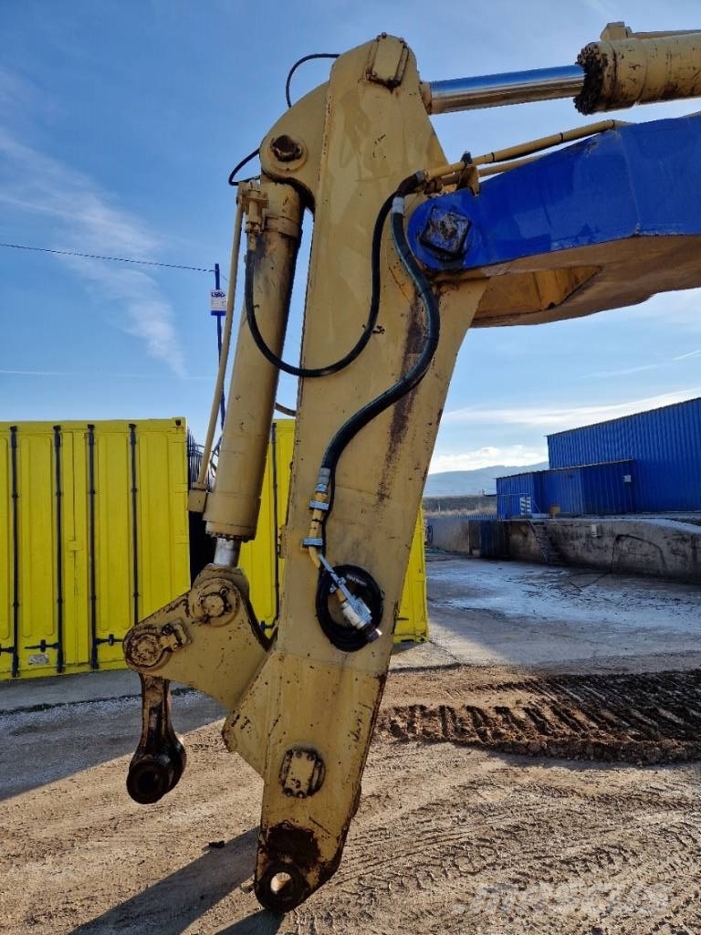 Demag H65 Rupsgraafmachines