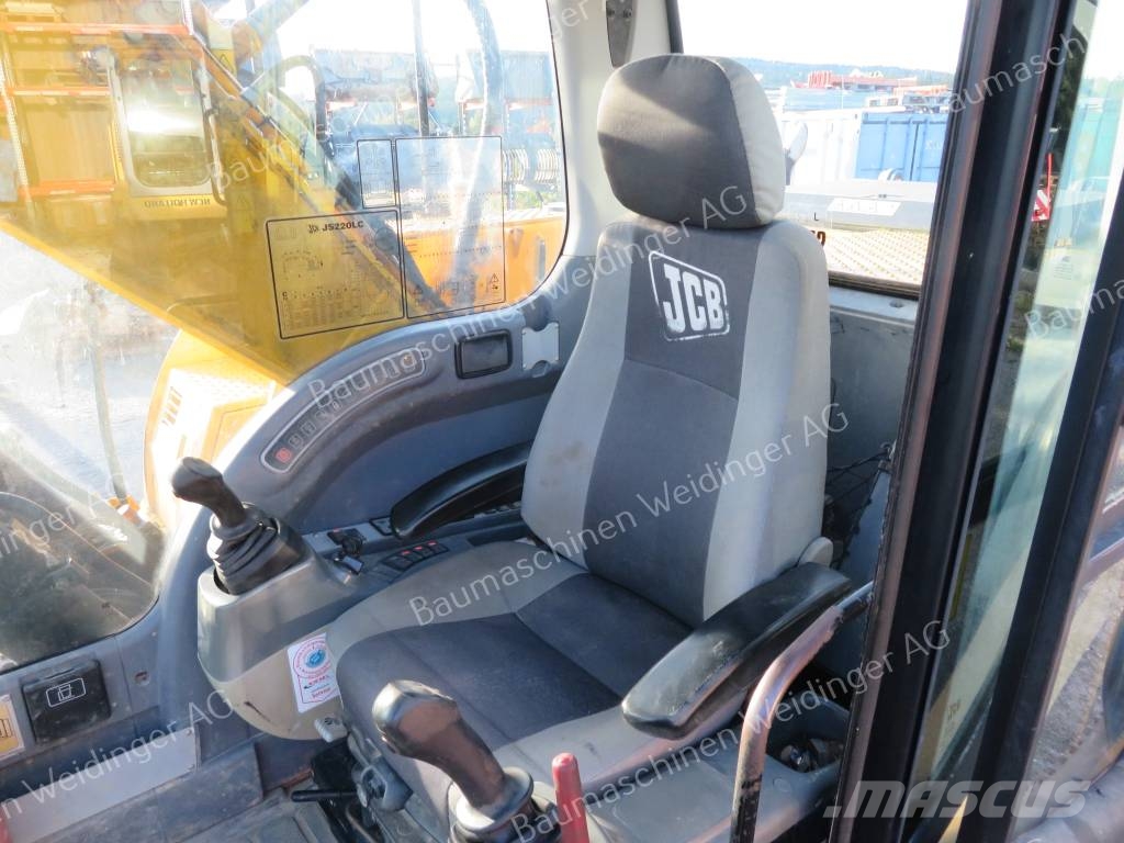 JCB 220 Kāpurķēžu ekskavatori