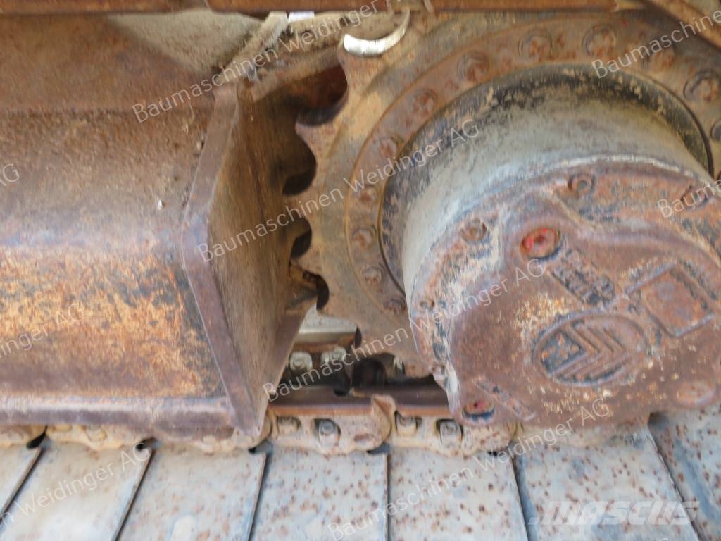 JCB 220 Kāpurķēžu ekskavatori