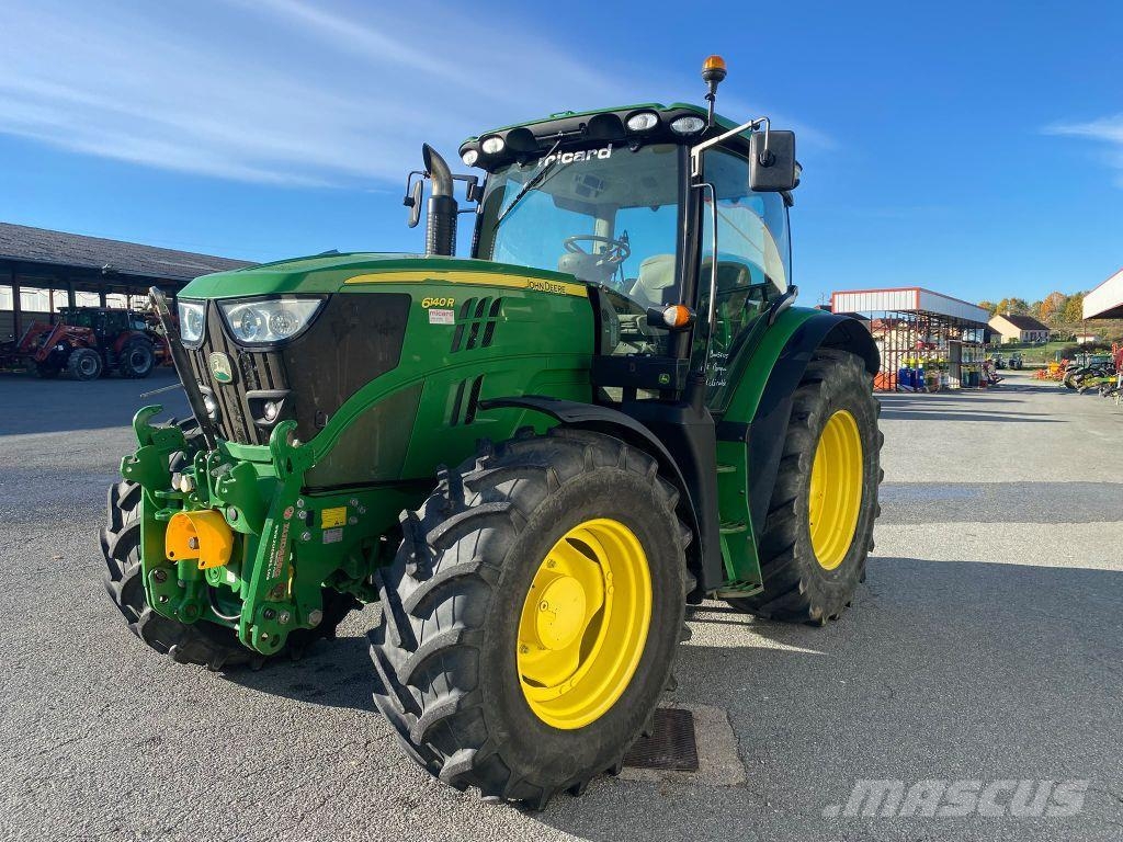 John Deere 6140R الجرارات