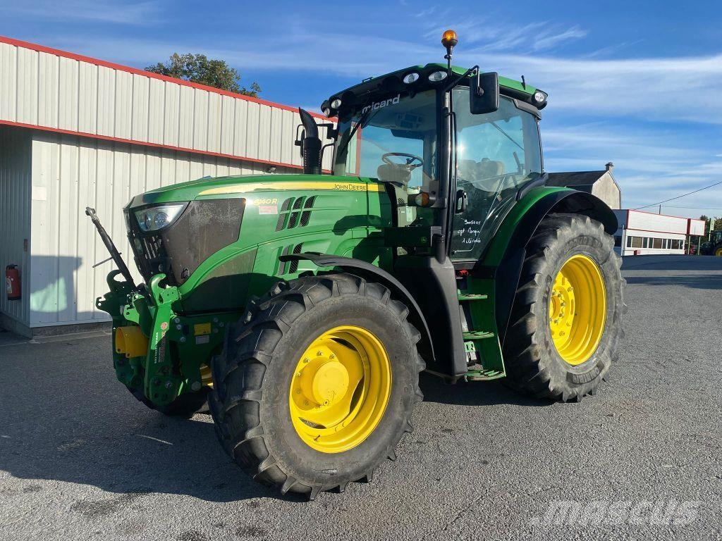 John Deere 6140R الجرارات