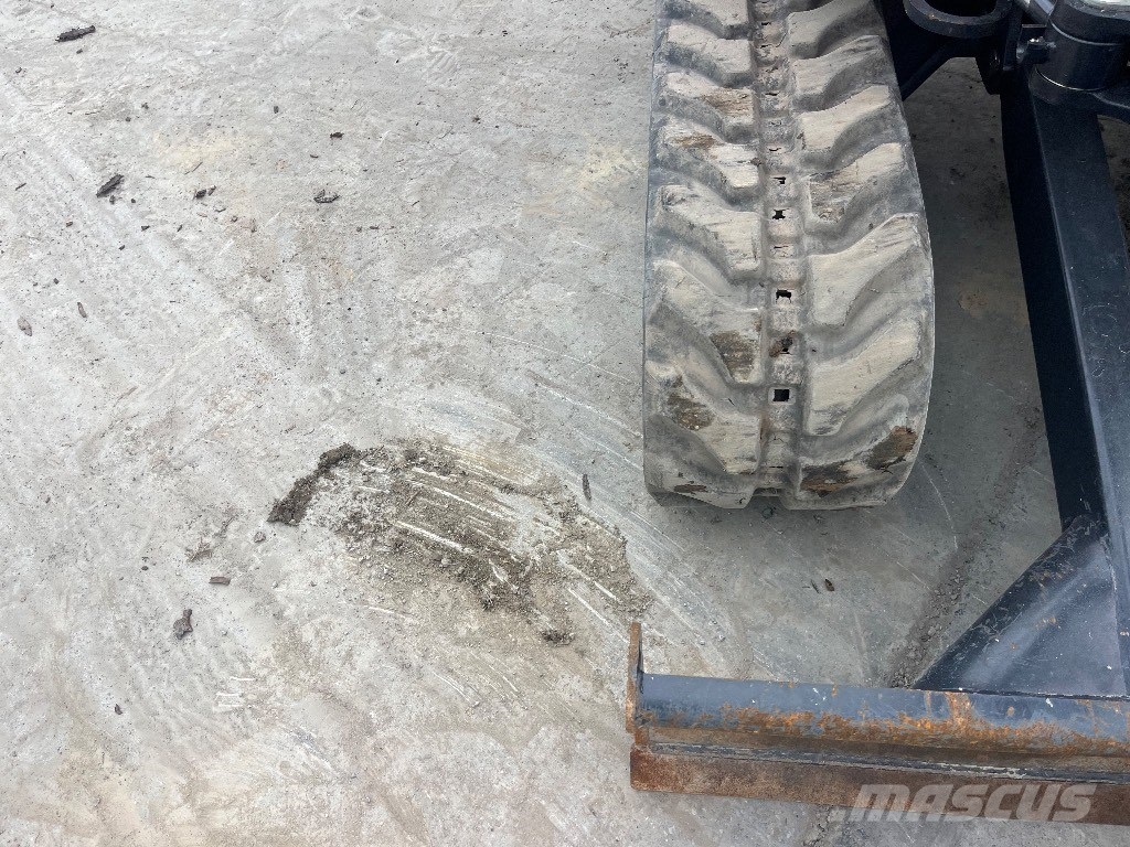 Kubota U 27-4 Mini excavators < 7t (Mini diggers)