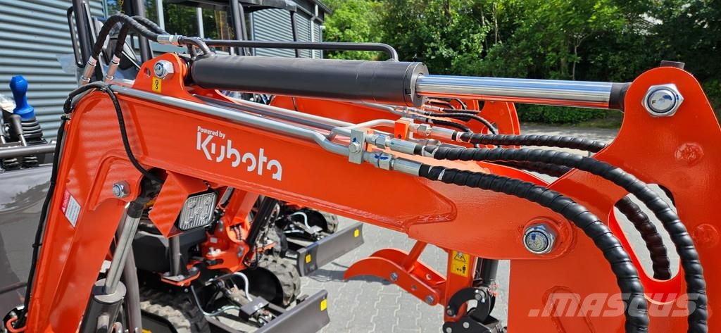 Rhinoceros XN12-9 powered by KUBOTA Miniexcavadoras