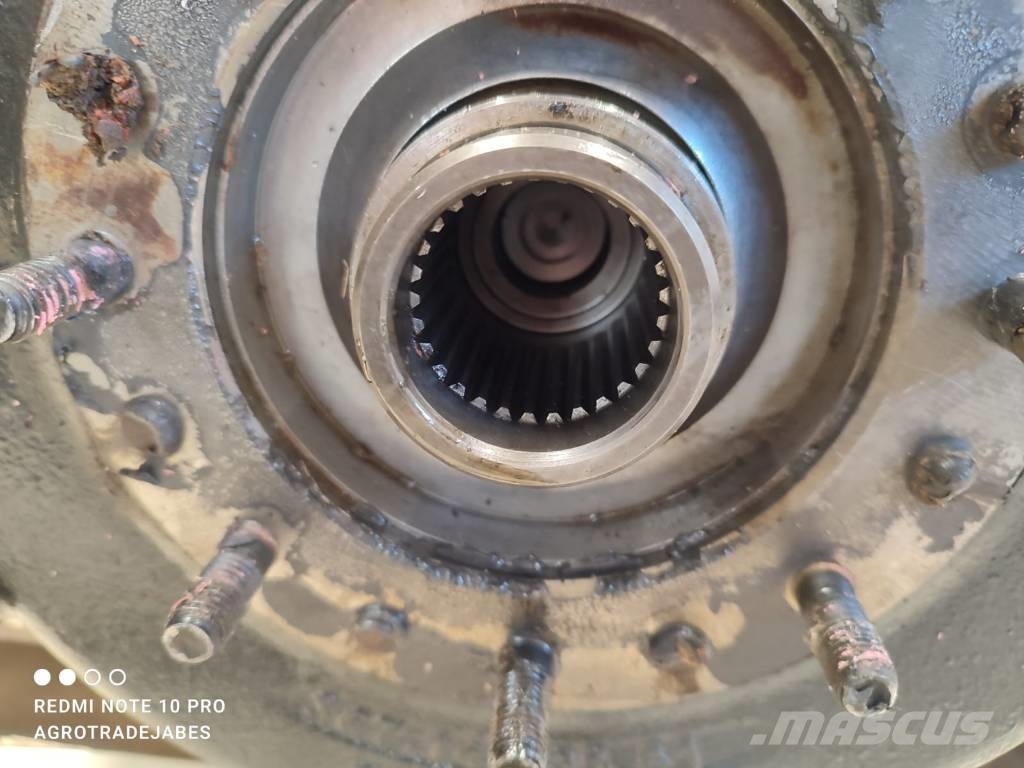 Manitou MRT 357 14 101 61 9 gearbox Transmisija