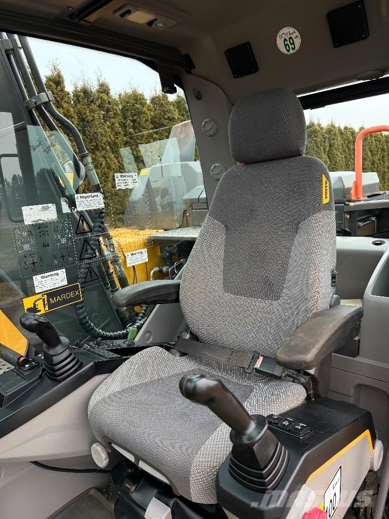 Volvo EC 140 Εκσκαφείς με ερπύστριες