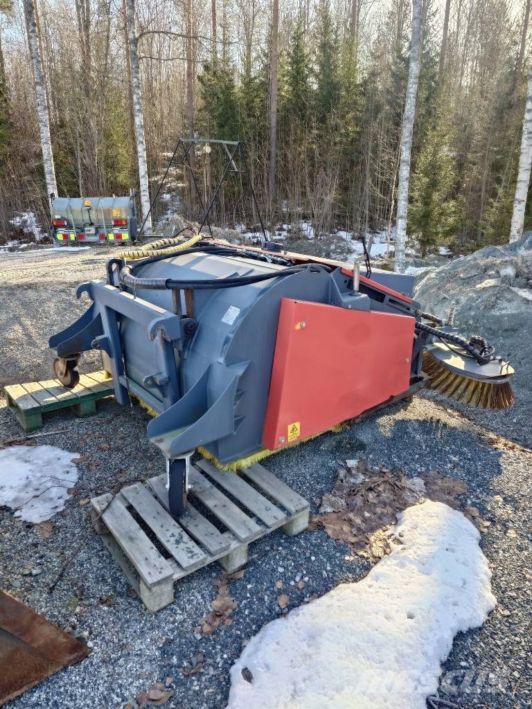 Lametal KH 1600 ماكينات الطرق والجليد الأخرى