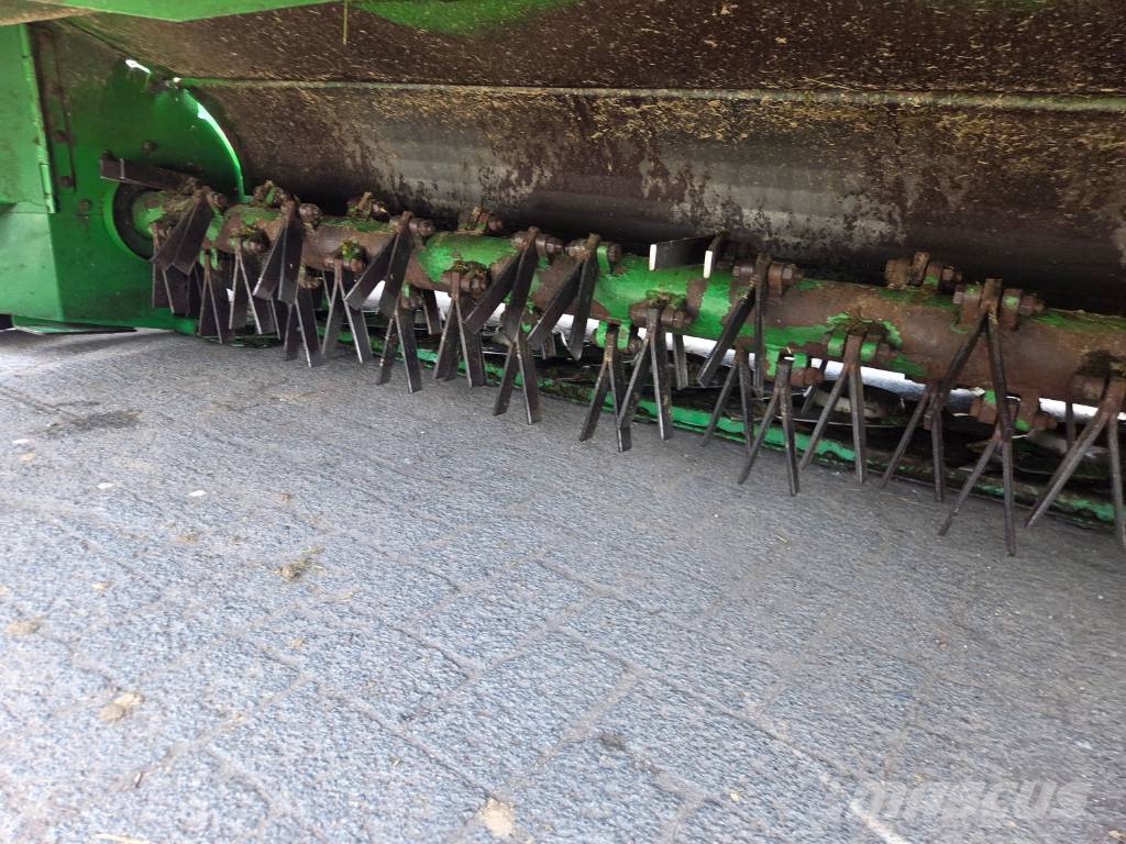 John Deere CC328A Uređaji za kosilice