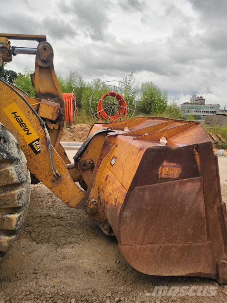 CAT 966 H ホイールローダー・タイヤショベル