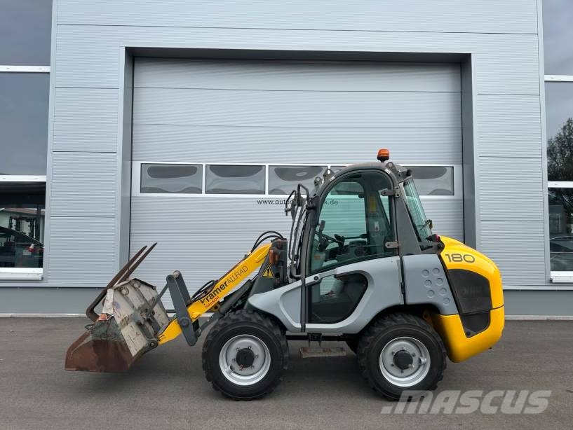 Kramer-allrad 180 Pyöräkuormaajat