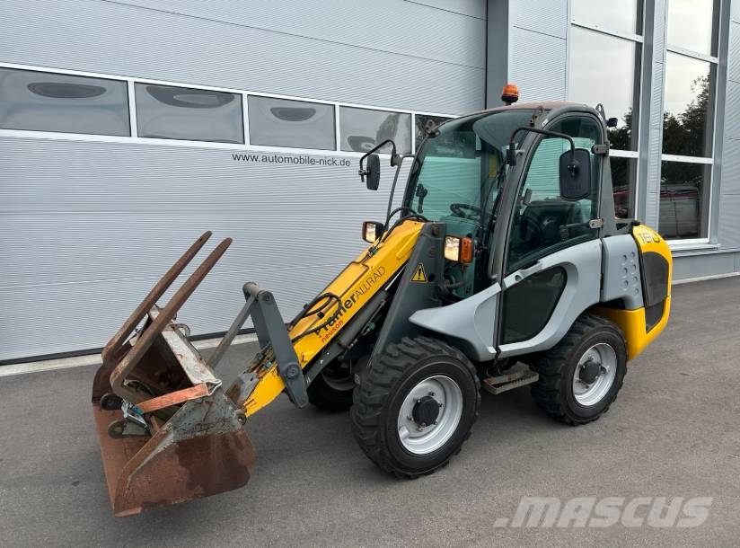 Kramer-allrad 180 Pyöräkuormaajat