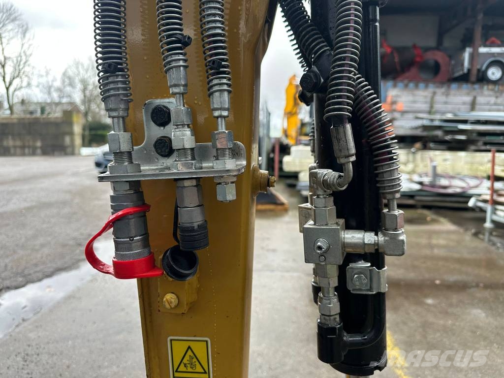 CAT 301.8 Miniexcavadoras