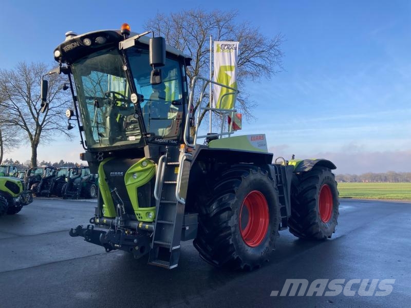 CLAAS XERION 4200 SADDLE TRAC 트랙터