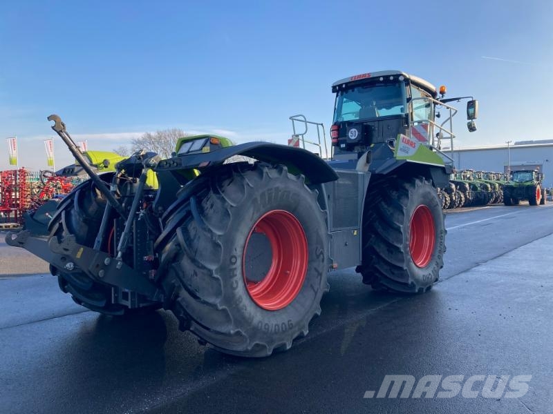 CLAAS XERION 4200 SADDLE TRAC 트랙터