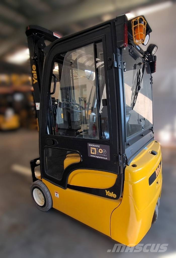 Yale ERP 15 VT شاحنات ذات رافعات شوكية تعمل بالكهرباء