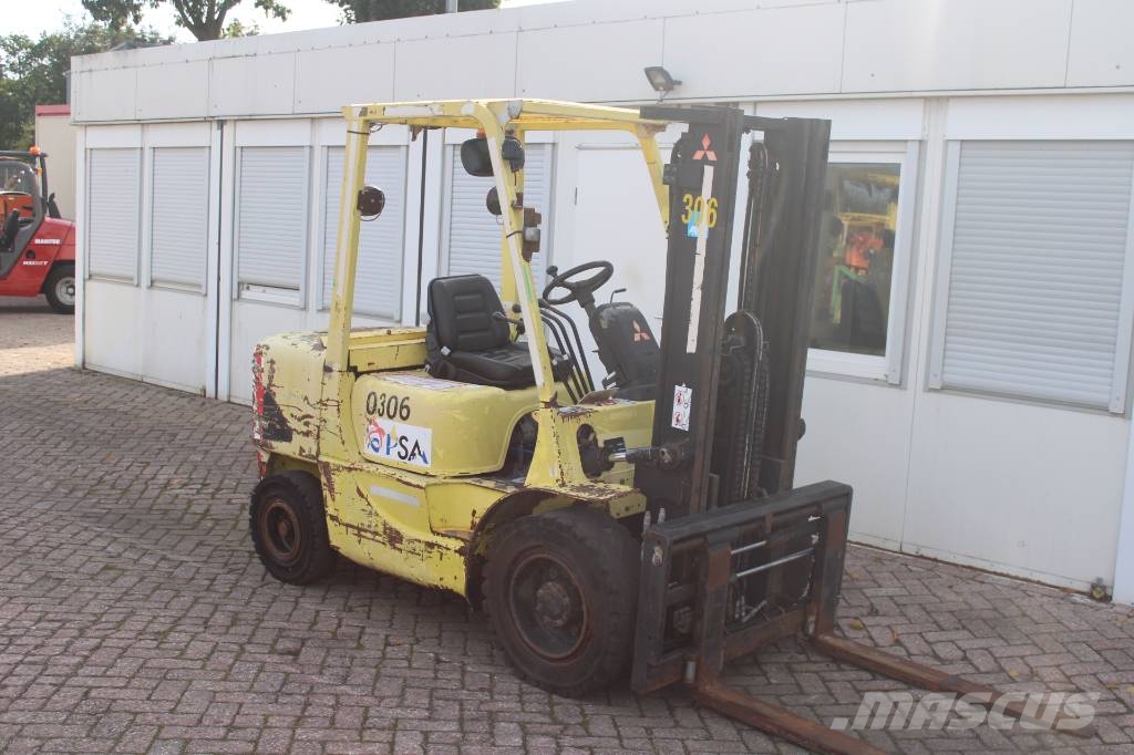 Mitsubishi FD 35 Dīzeļa autoiekrāvēji