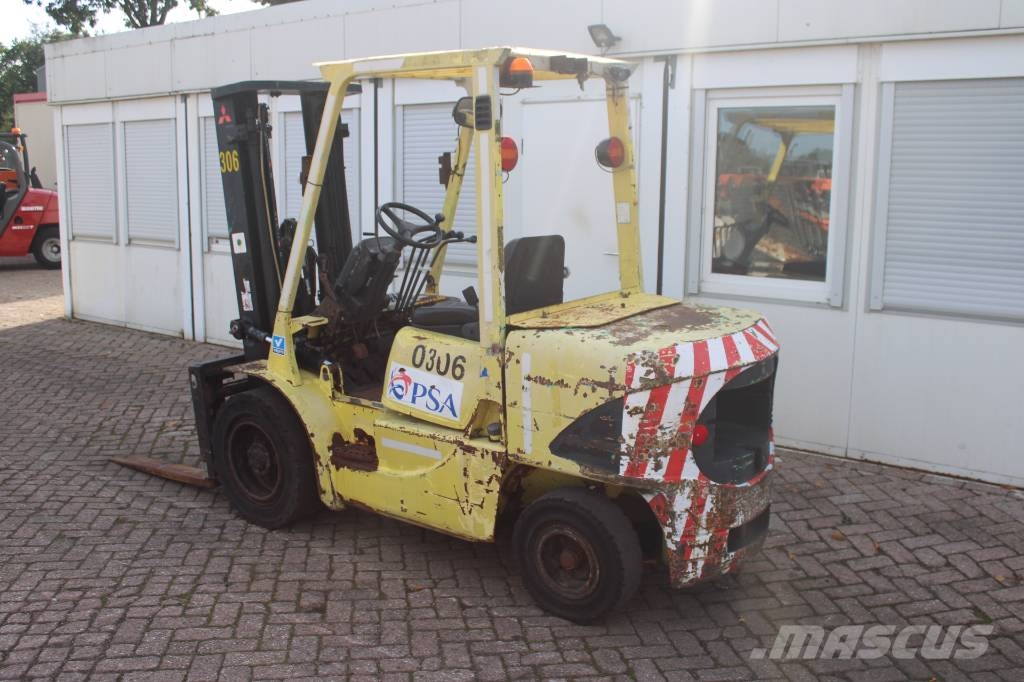 Mitsubishi FD 35 Dīzeļa autoiekrāvēji