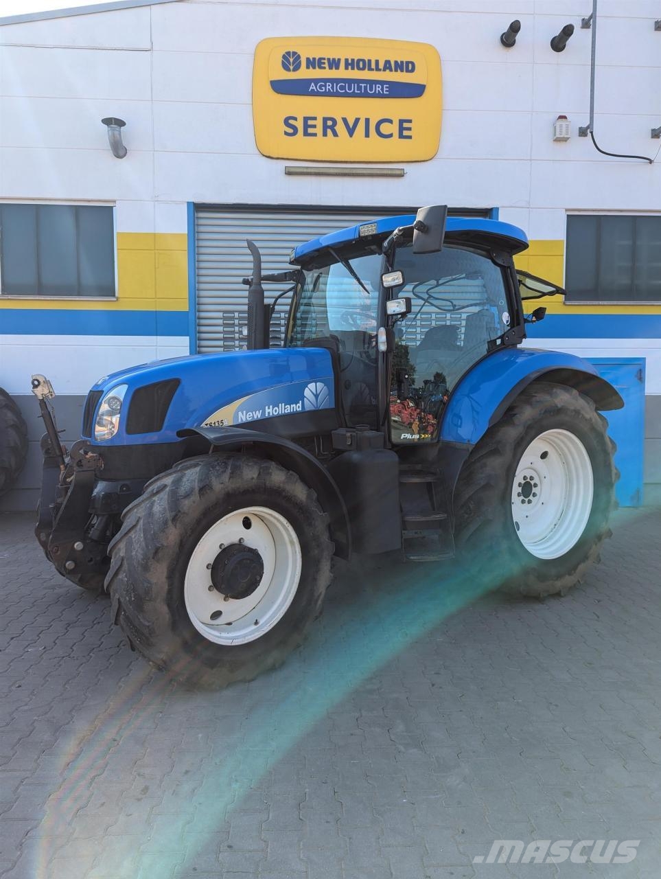 New Holland TS 135A Plus Tratores Agrícolas usados