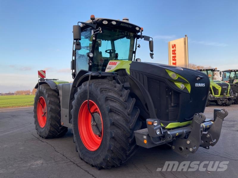 CLAAS XERION 4200 TRAC VC Трактори