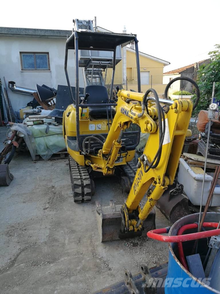 Komatsu PC 12 R-8 حفارات صغيرة أقل من 7 طن (حفارات صغيرة)