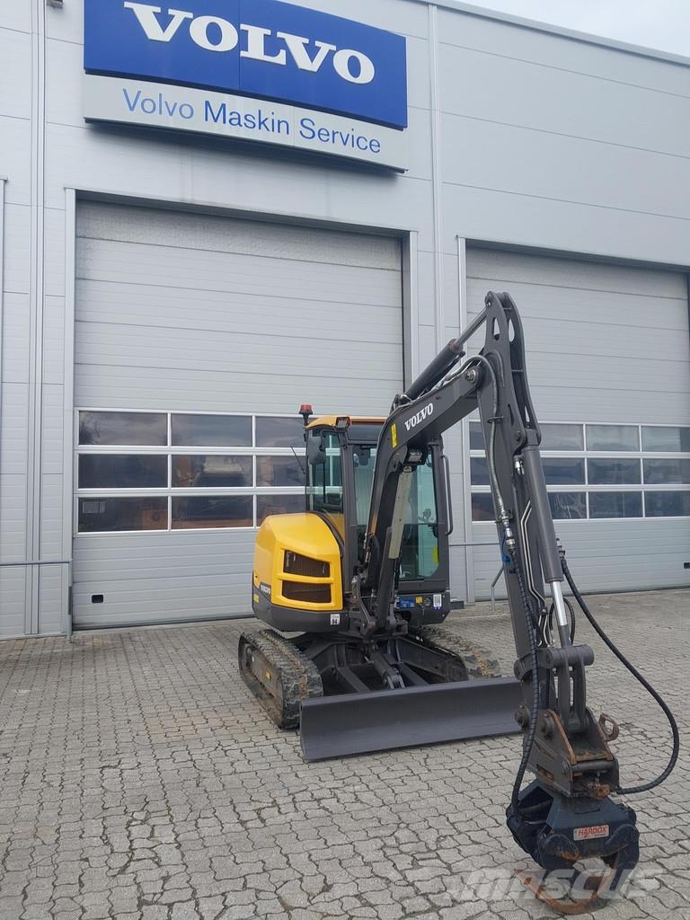 Volvo EC35D Mini ekskavatori < 7 t