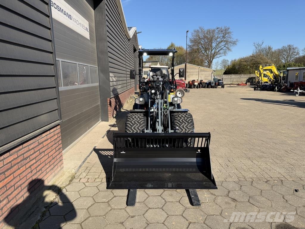 GiANT G2700 X-TRA HD+ minishovel NIEUW (giekvering, pro- لوادر بعجل
