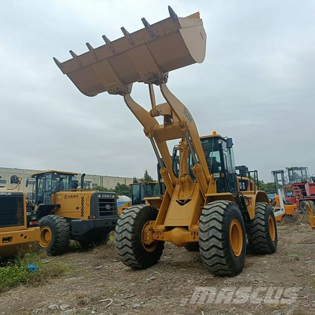 CAT 950 H Kolesni nakladalci