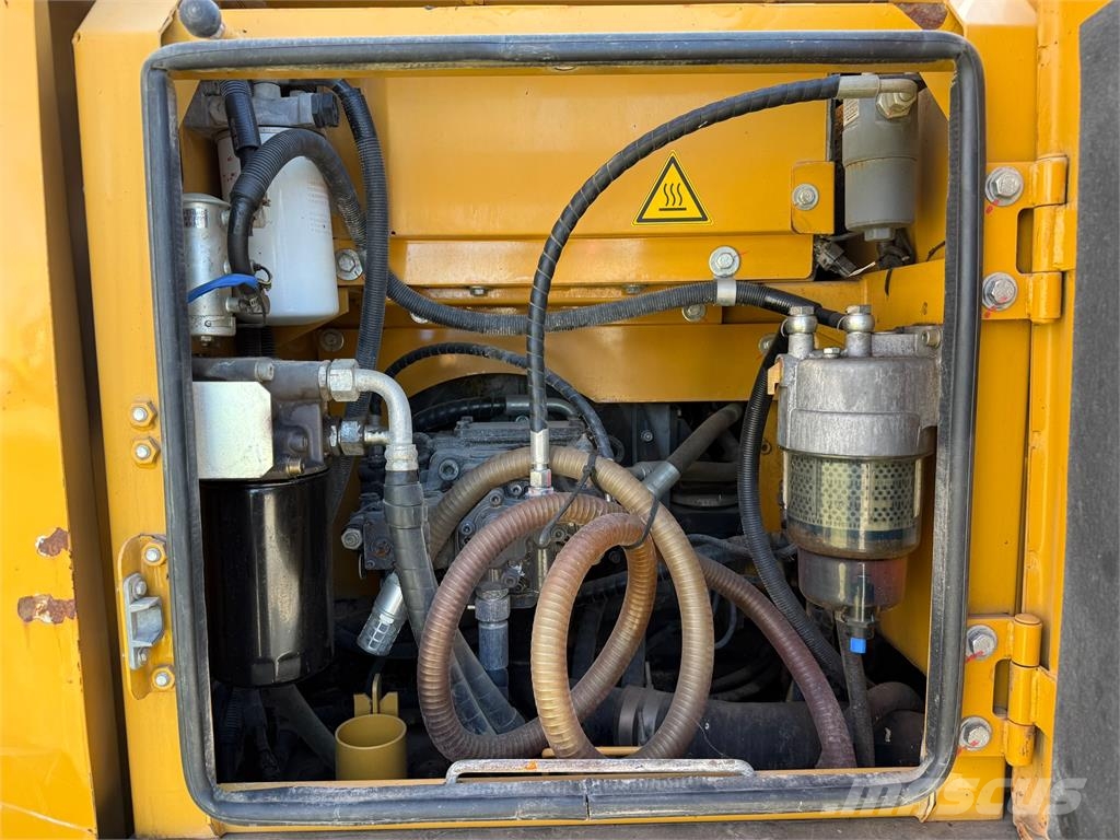 Sany SY 135 C Bageri gusjeničari