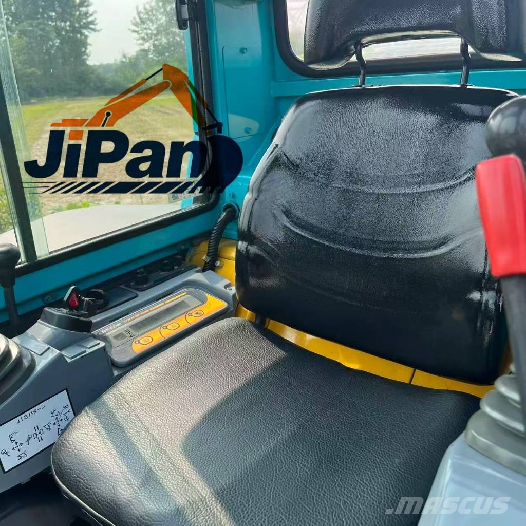 Kubota KX 135 소형 굴삭기 7톤 미만
