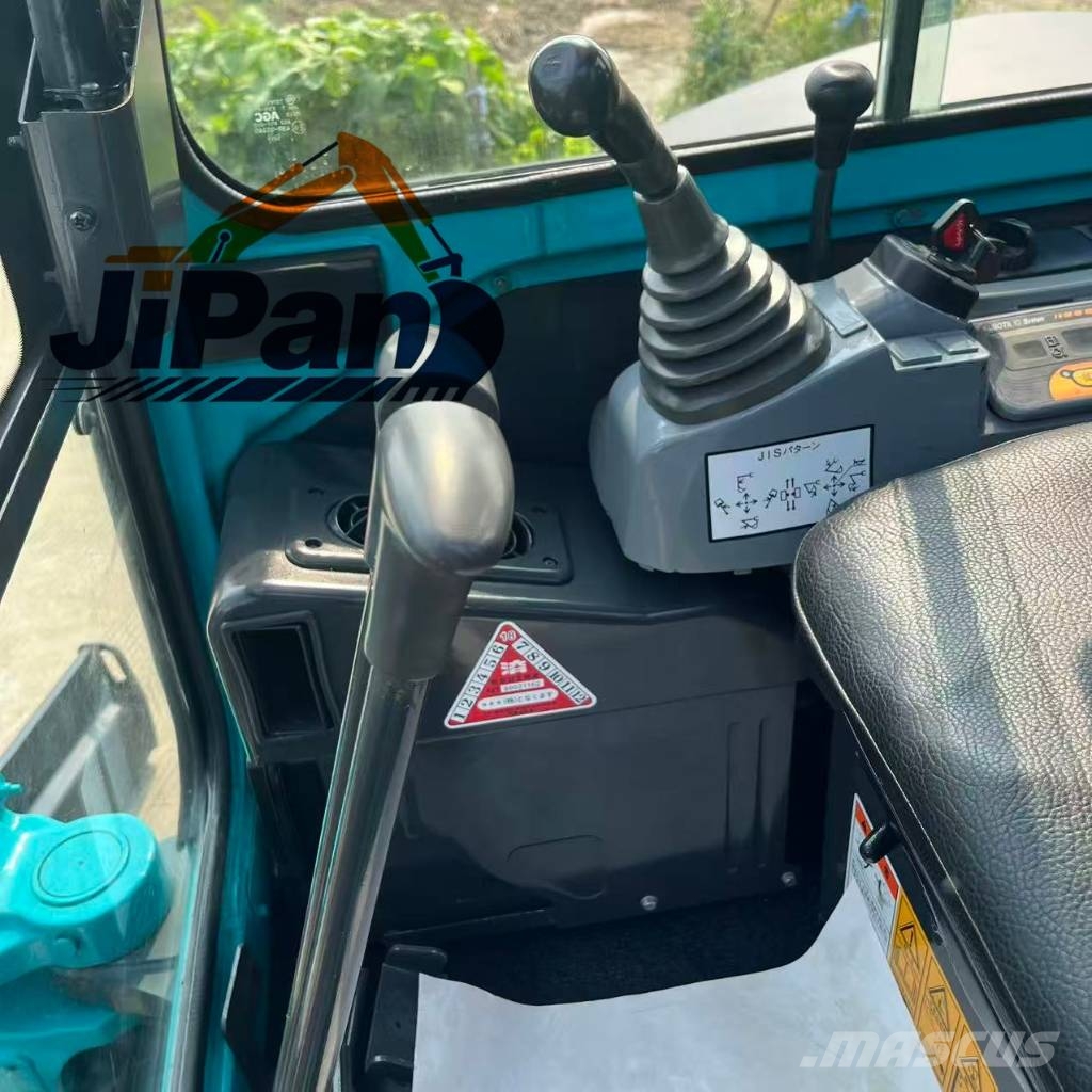 Kubota KX 135 소형 굴삭기 7톤 미만