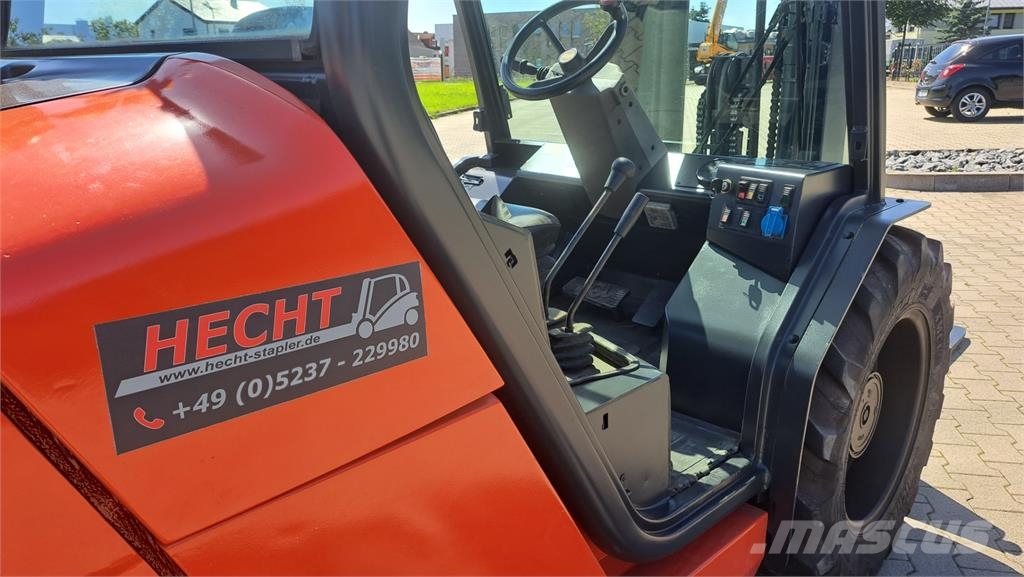 Manitou MH25-4T Rough terrain truck