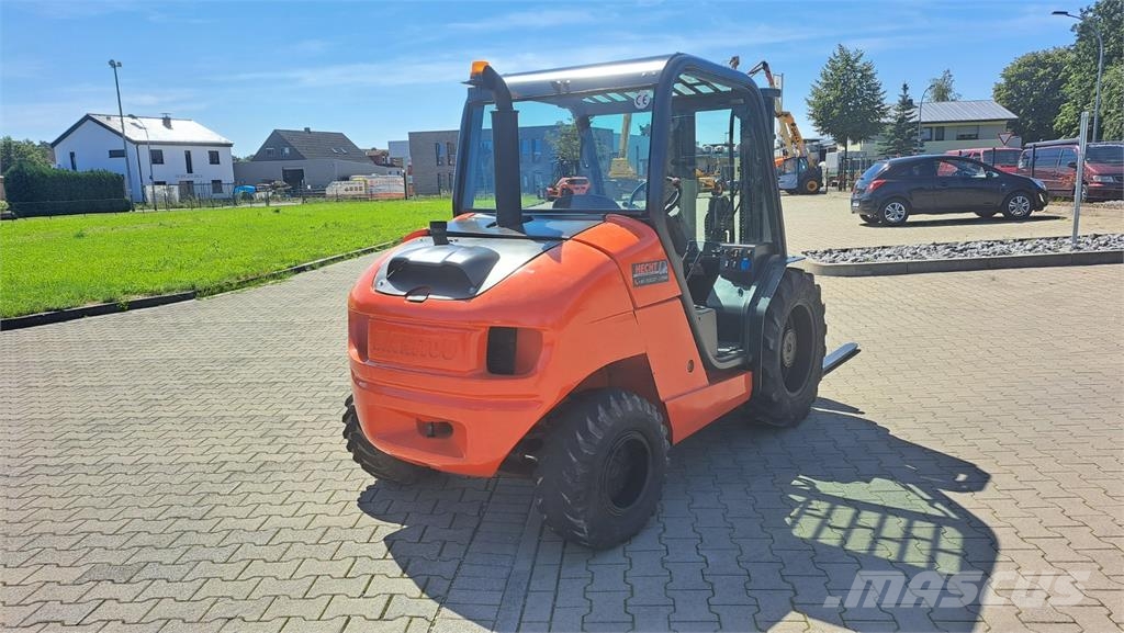 Manitou MH25-4T Maastotrukit