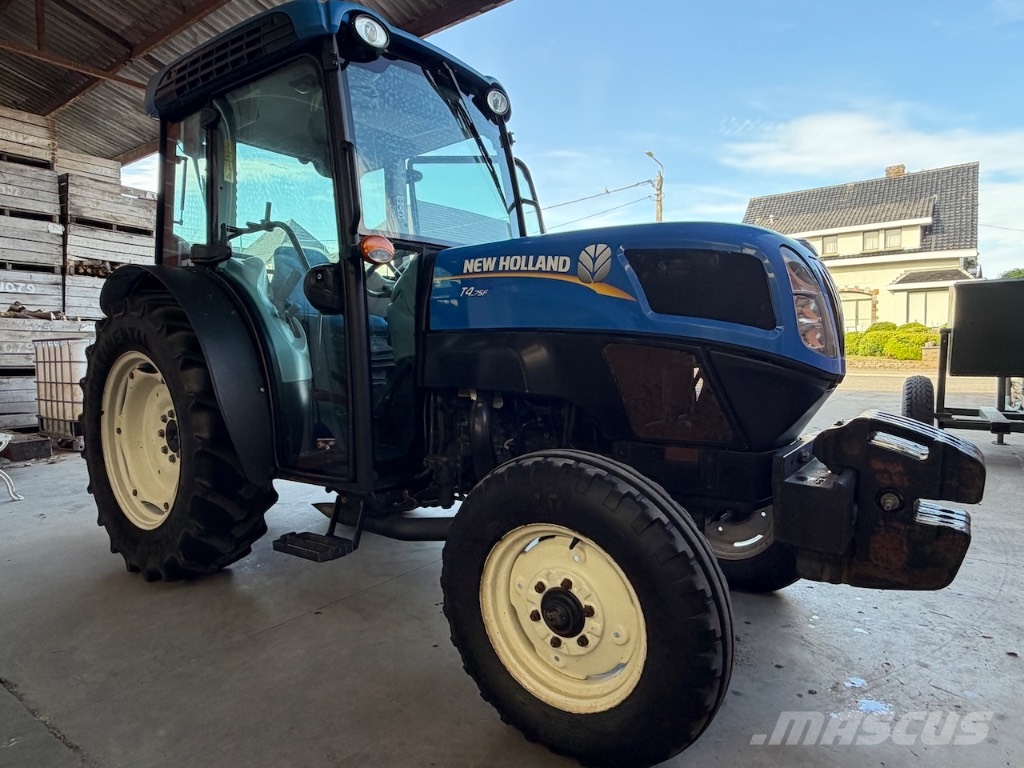 New Holland T4.75 F Trattori