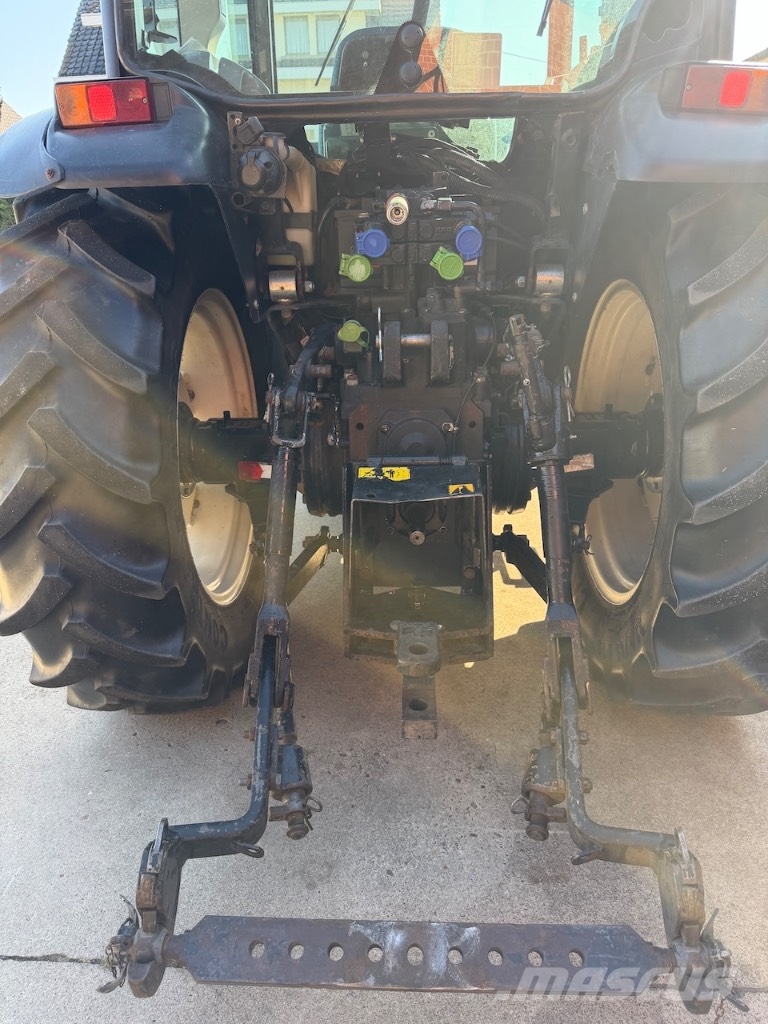 New Holland T4.75 F Trattori