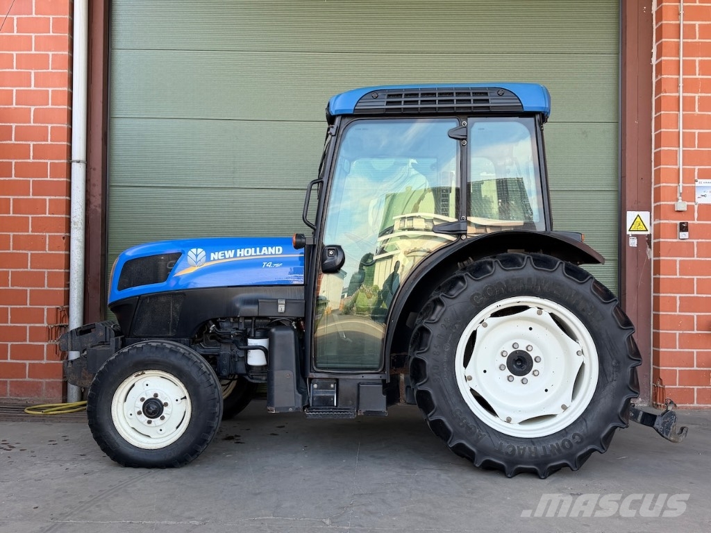 New Holland T4.75 F Trattori