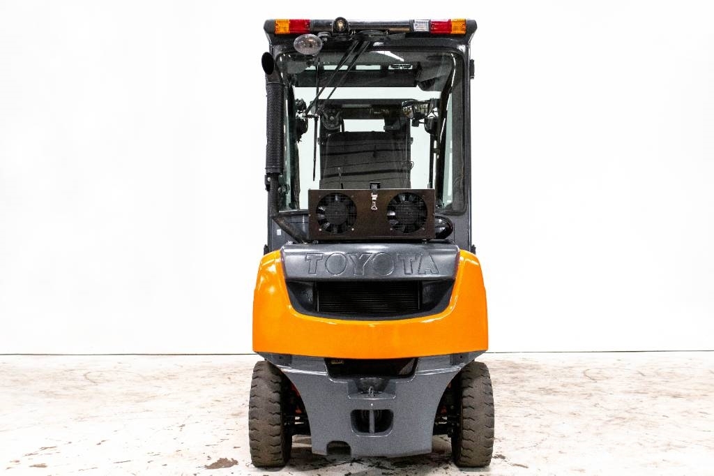 Toyota Motviktstruck m rejäl lyfthöjd om 5m, 52-8FDF20 Дизелови камиони