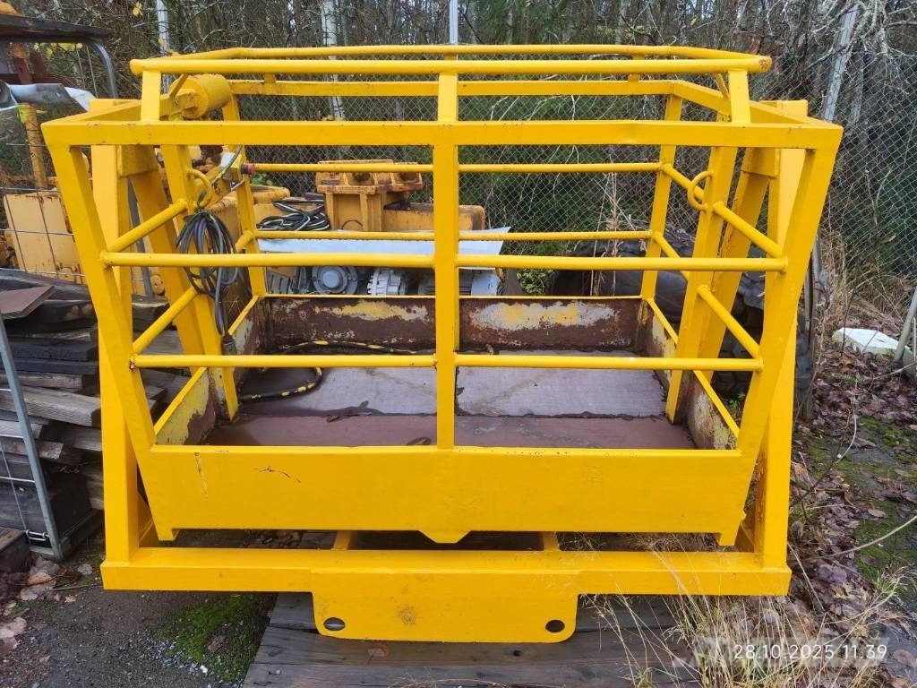 Priestman kauhoja, nostokoreja ym apulaitteita Accessoires et pièces pour grue