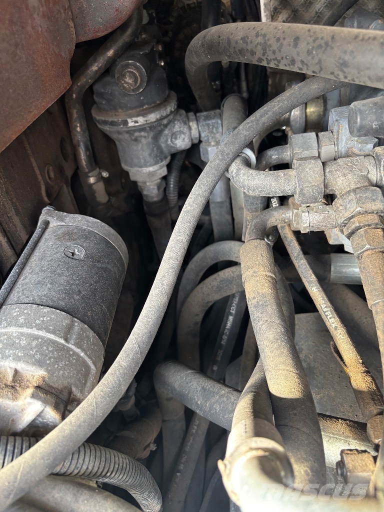 Wirtgen W 100 F Asfalto šalto frezavimo technika