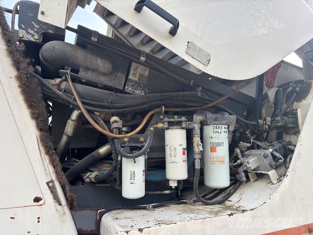 Wirtgen W 100 F Asfalto šalto frezavimo technika