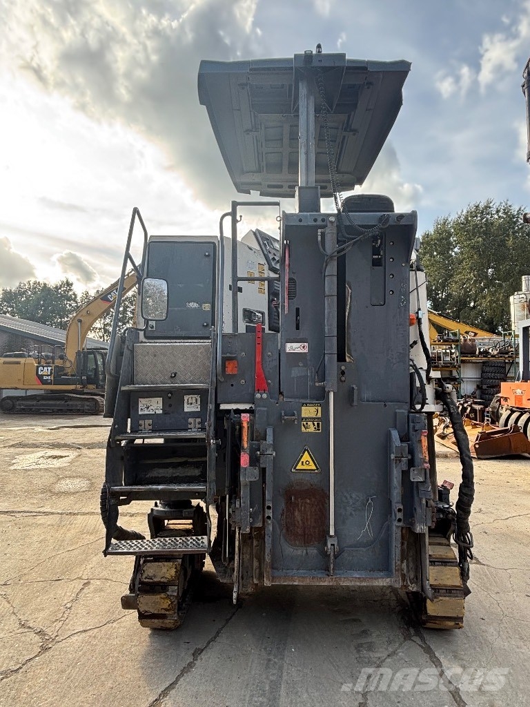 Wirtgen W 100 F Asfalto šalto frezavimo technika