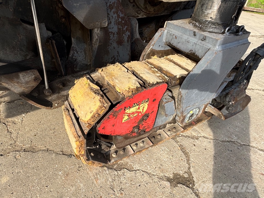 Wirtgen W 100 F Asfalto šalto frezavimo technika