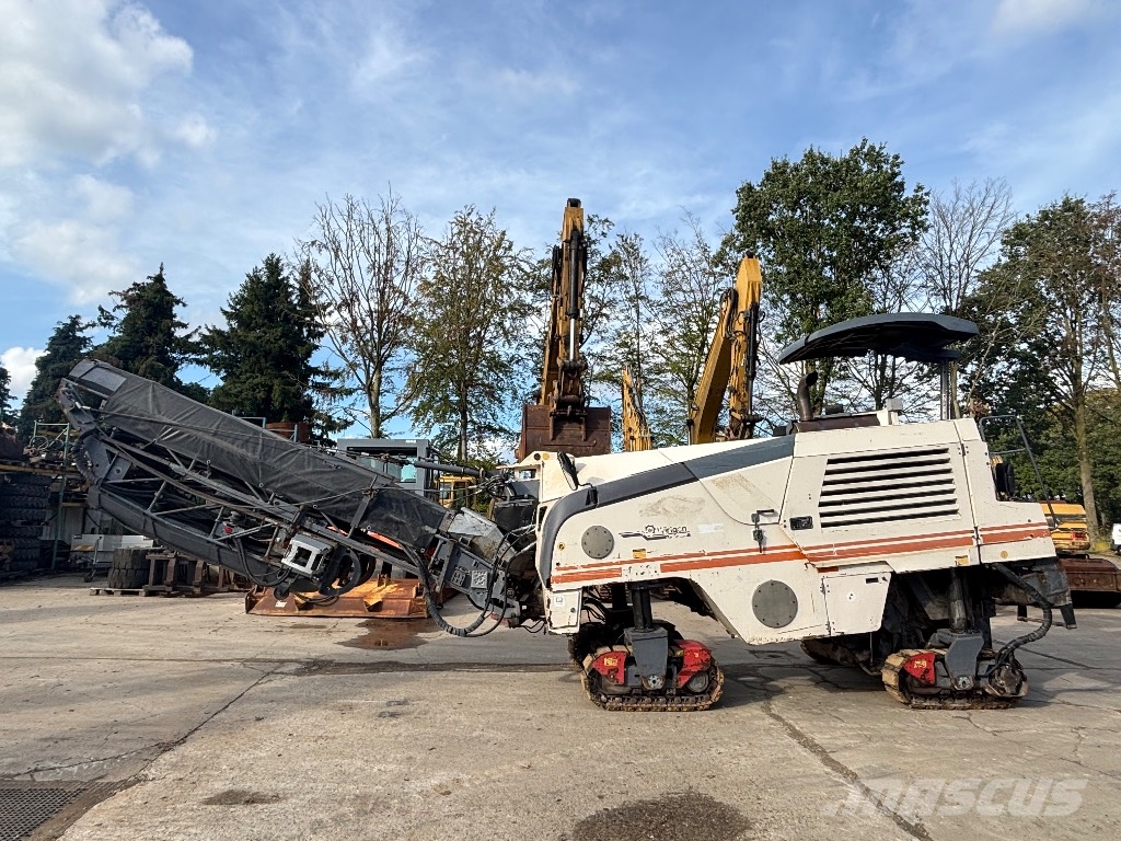 Wirtgen W 100 F Asfalto šalto frezavimo technika