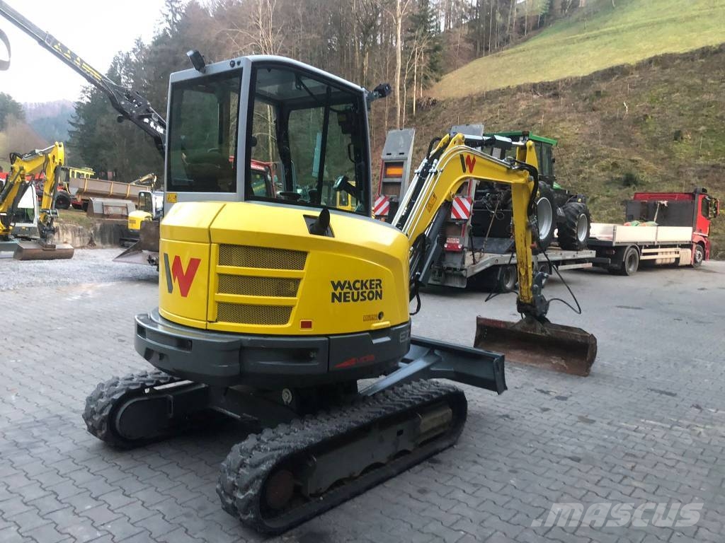 Wacker Neuson EZ 36 ミニ油圧ショベル 7t以下(ミニユンボ・ミニディガー)