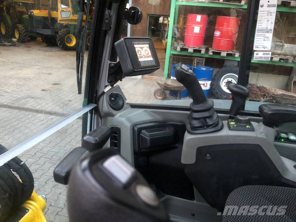 Wacker Neuson EZ 36 ミニ油圧ショベル 7t以下(ミニユンボ・ミニディガー)