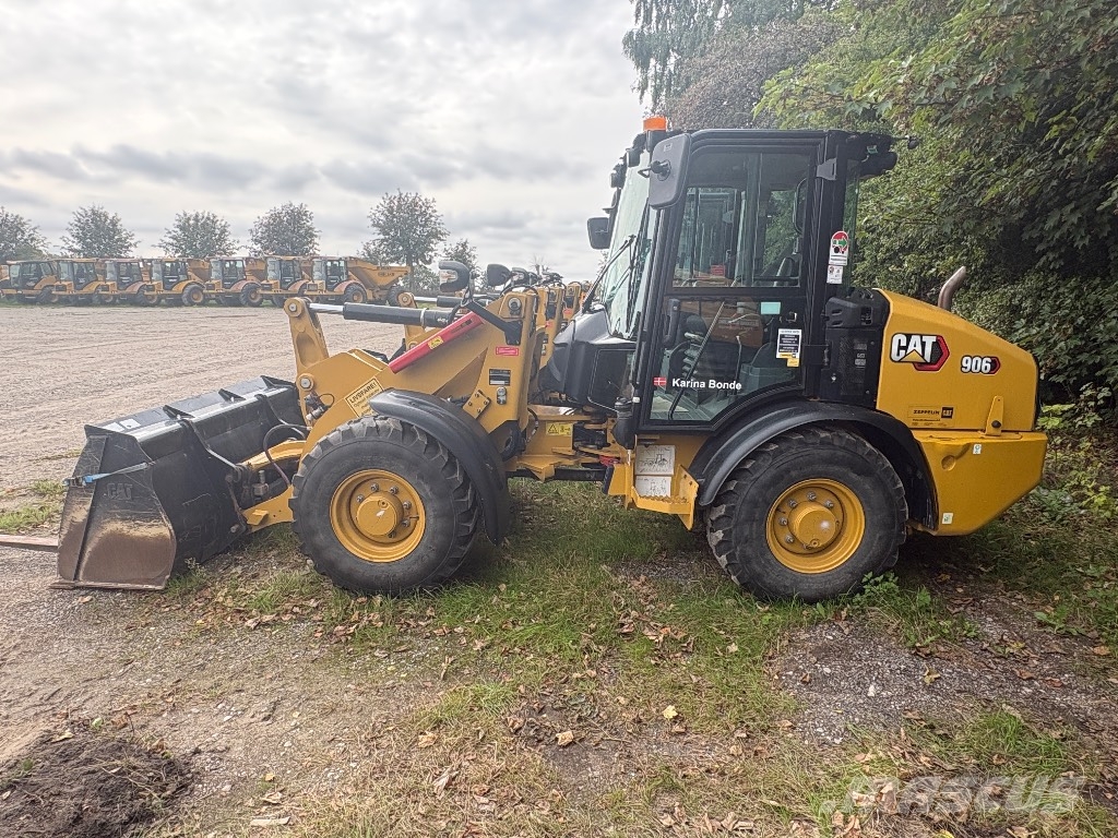 CAT 906 Cargadoras sobre ruedas