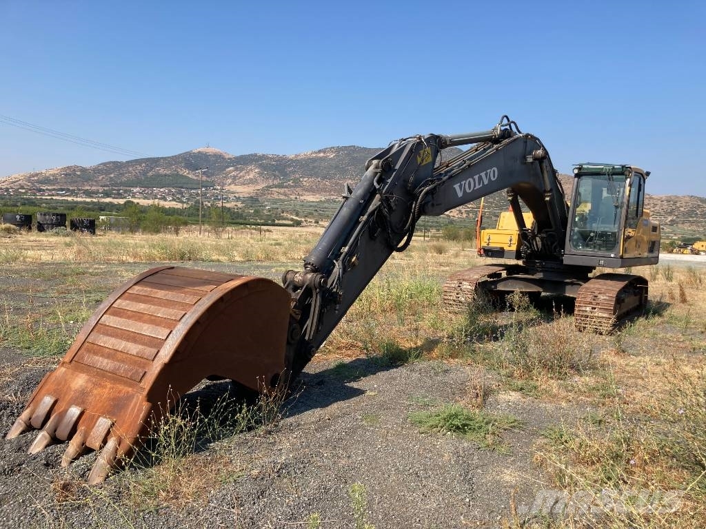 Volvo EC 250 D N L 履带挖掘机