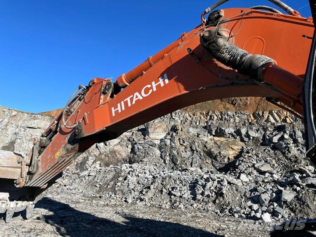 Hitachi ZX890LCR-7 حفارات زحافة