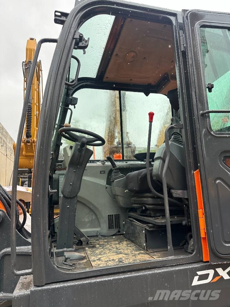 Doosan DX60W-9C Gravemaskiner på hjul