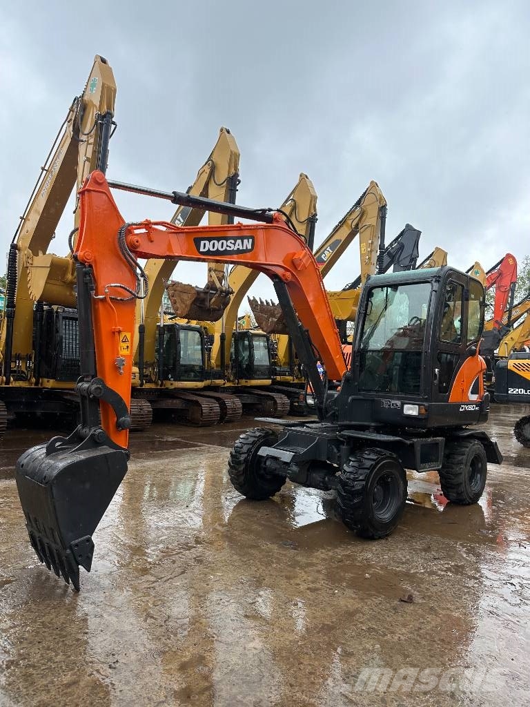 Doosan DX60W-9C Gravemaskiner på hjul