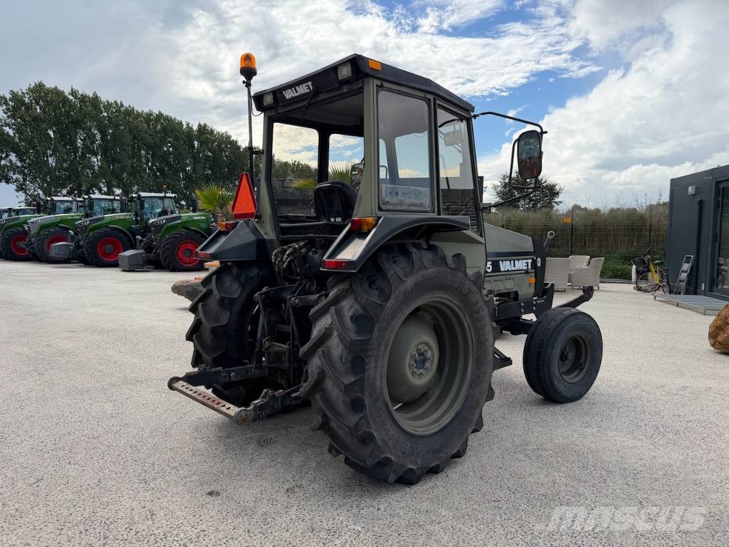Valmet 405 Traktory